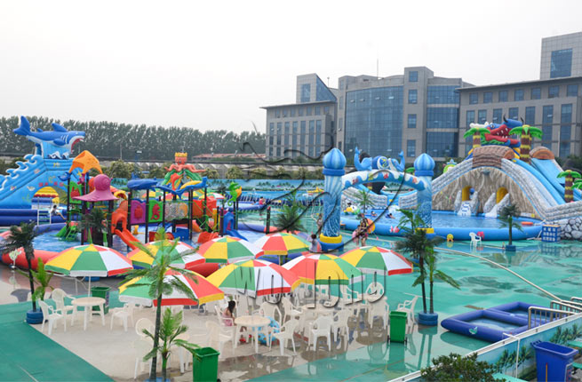 山東蒼山移動(dòng)水上樂園